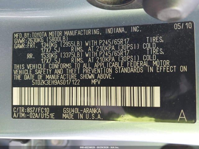 Toyota Highlander Base V6