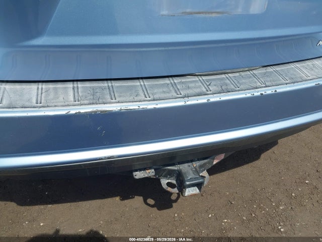 Toyota Highlander Base V6