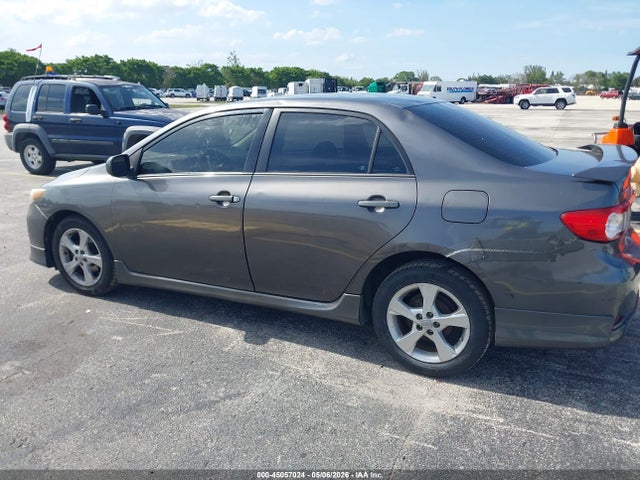 Toyota Corolla S