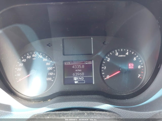Mercedes-Benz Sprinter 2500 High Roof I4