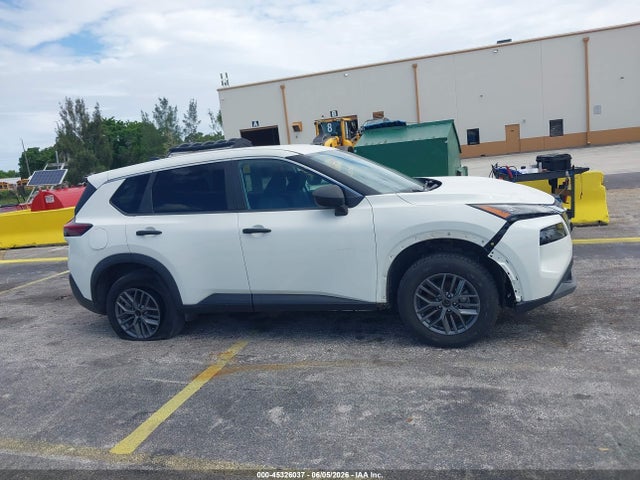 Nissan Rogue S Fwd