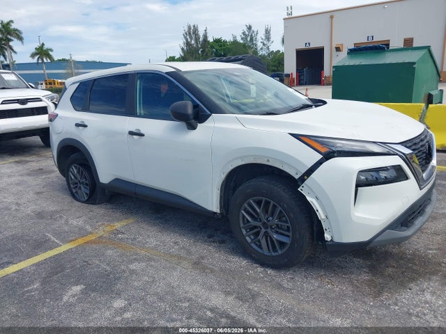 Nissan Rogue S Fwd