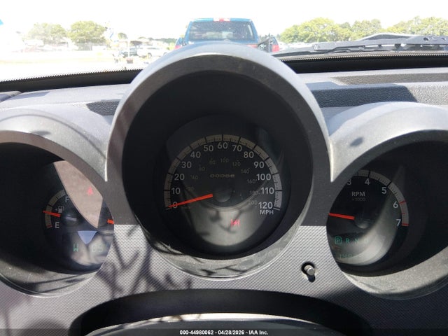 Dodge Nitro Se