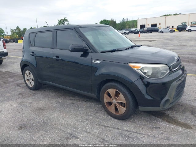 Salvage Kia Soul Image