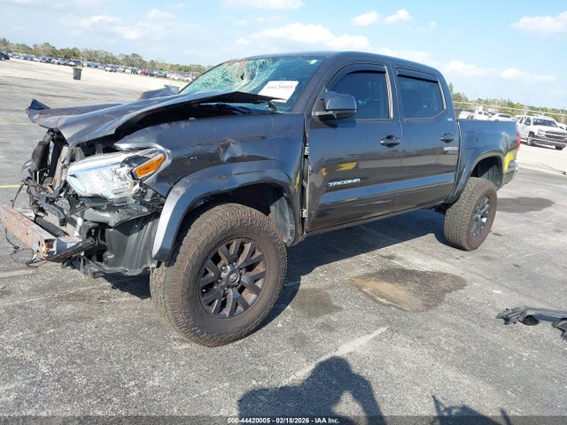 Toyota Tacoma Sr5 V6