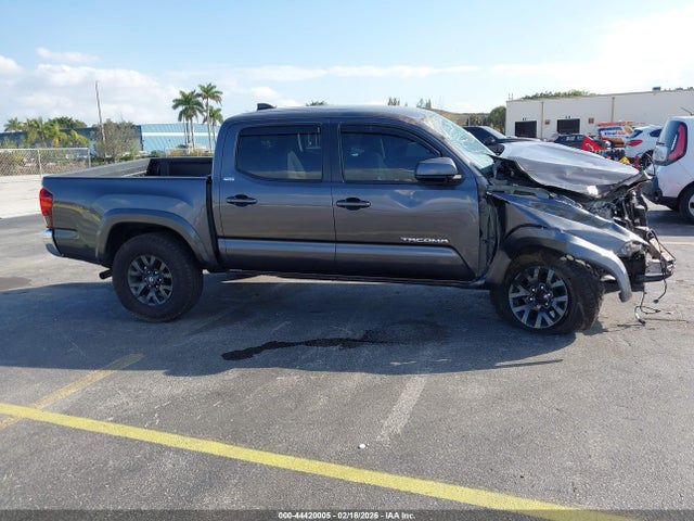 Toyota Tacoma Sr5 V6