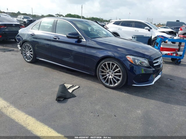 Salvage Mercedes-Benz C-Class Image