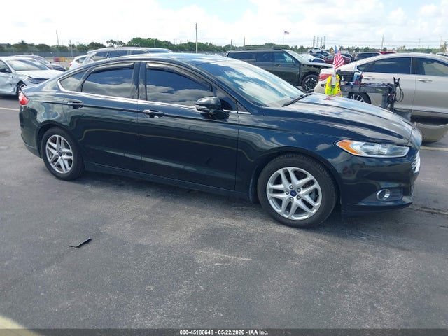 Salvage Ford Fusion Image