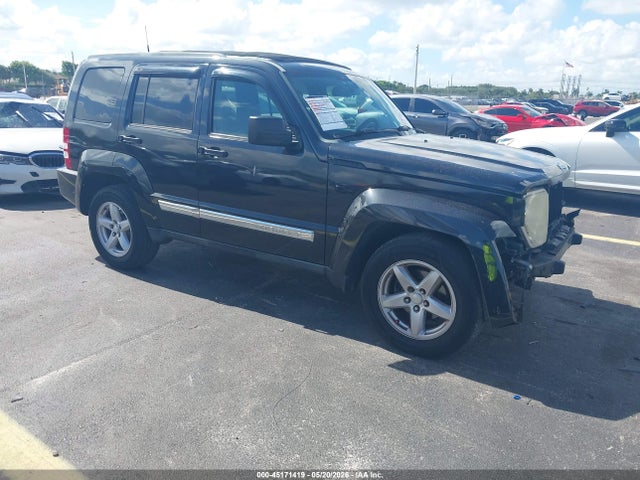Salvage Jeep Liberty Image