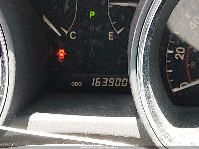 Toyota Highlander Base V6