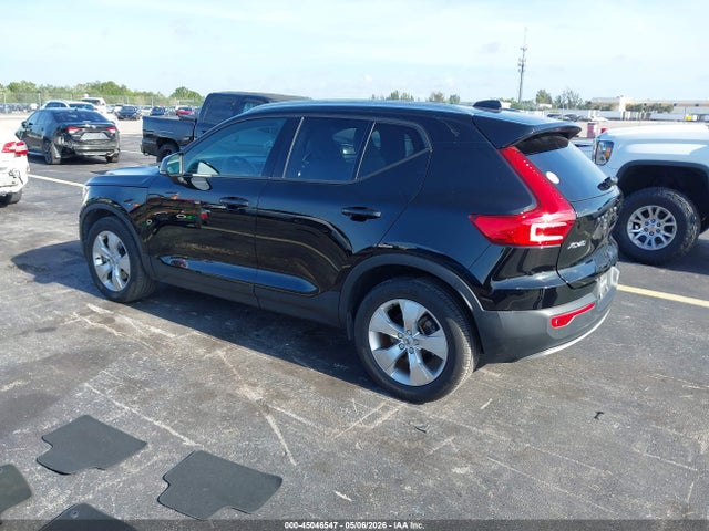 Volvo XC40 T5 Momentum