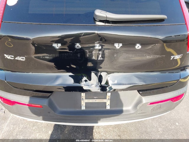 Volvo XC40 T5 Momentum