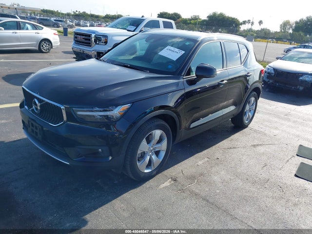 Volvo XC40 T5 Momentum