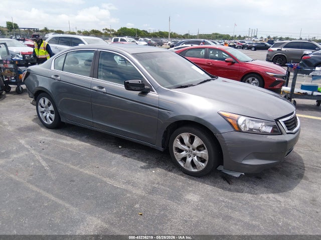 Salvage Honda Accord Image