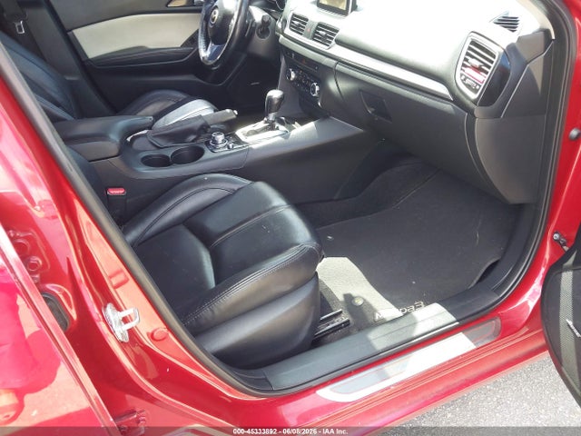 Mazda Mazda3 S Grand Touring