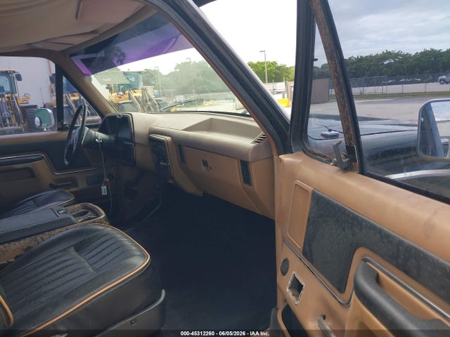 Ford Bronco U100