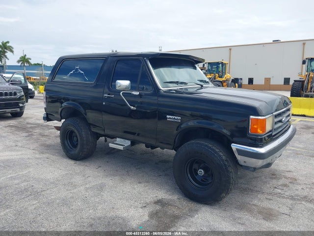 Salvage Ford Bronco Image