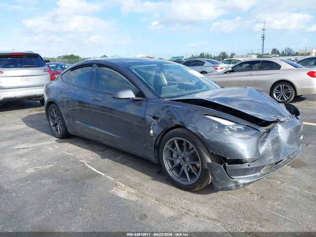 Salvage Tesla Model 3 Image