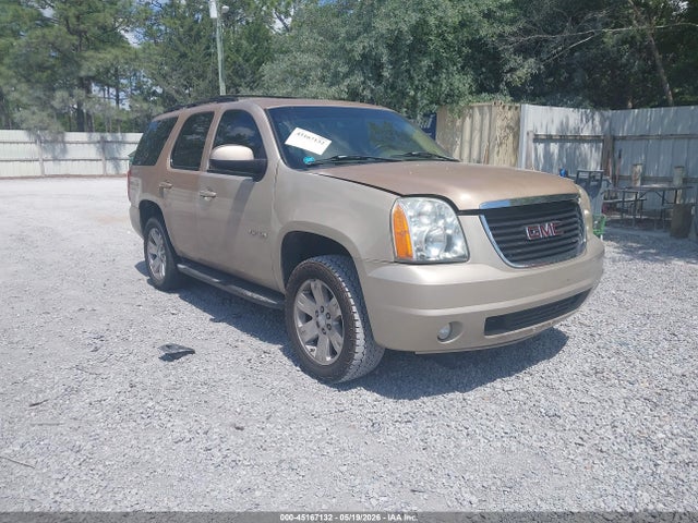Salvage GMC Yukon Image