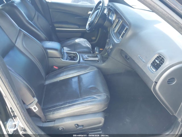 Dodge Charger Sxt Rwd