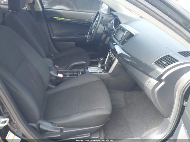 Mitsubishi Lancer Es