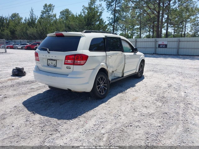 Dodge Journey Se