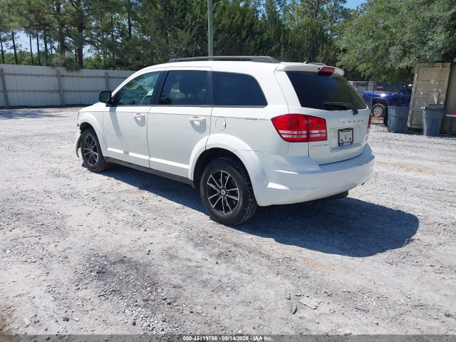 Dodge Journey Se