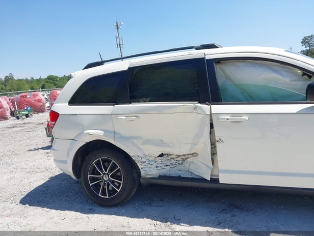 Dodge Journey Se