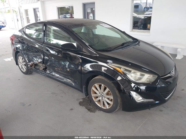 Salvage Hyundai ELANTRA Image