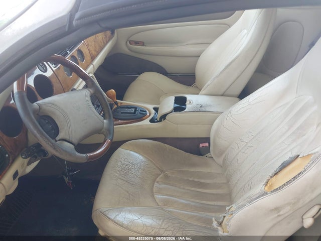 Jaguar Xk8