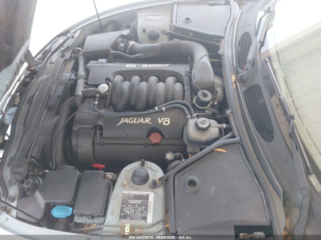 Jaguar Xk8