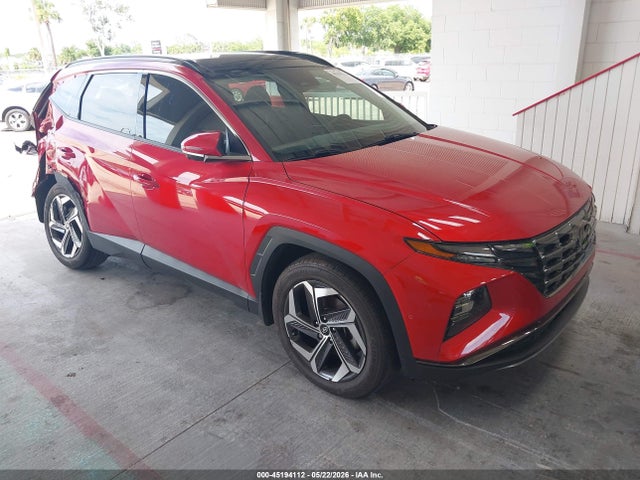Salvage Hyundai TUCSON Image