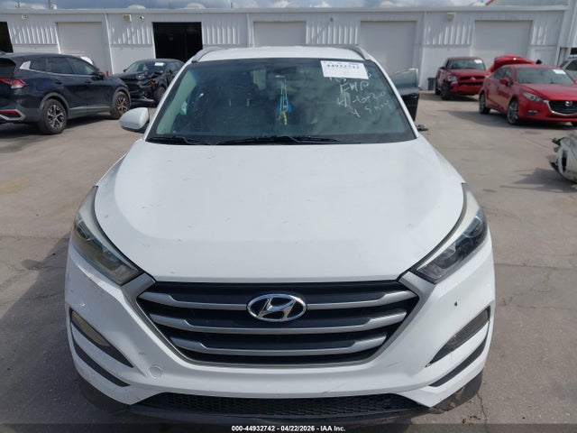 Hyundai TUCSON Sel