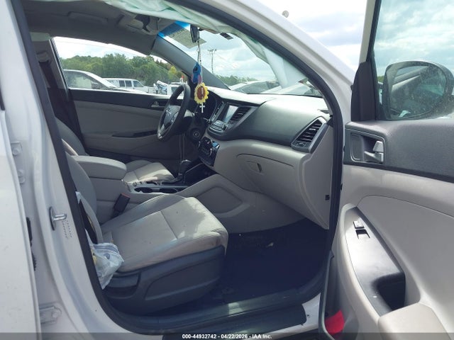 Hyundai TUCSON Sel