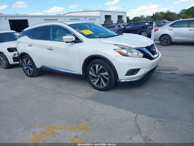 Salvage Nissan Murano Image