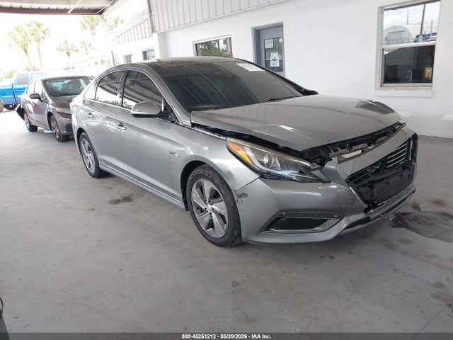 Salvage Hyundai SONATA Image
