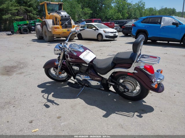 Suzuki Vl800