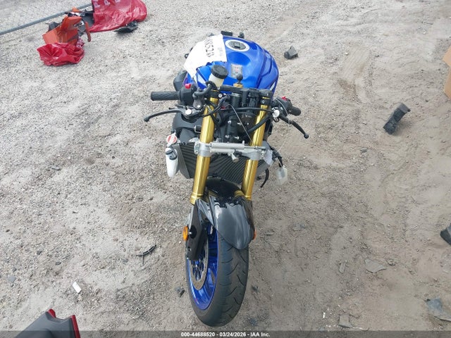 Suzuki Gsx-r750
