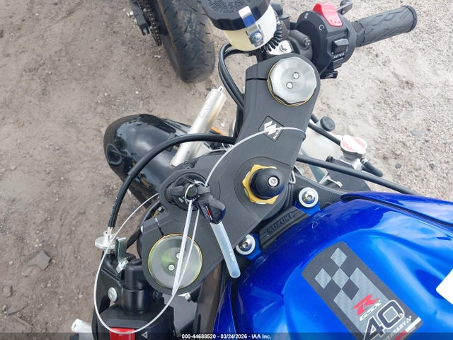 Suzuki Gsx-r750