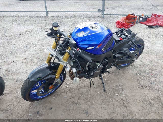 Suzuki Gsx-r750