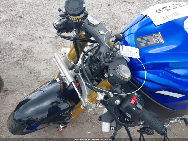 Suzuki Gsx-r750