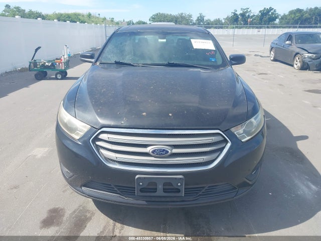 Ford Taurus Sel