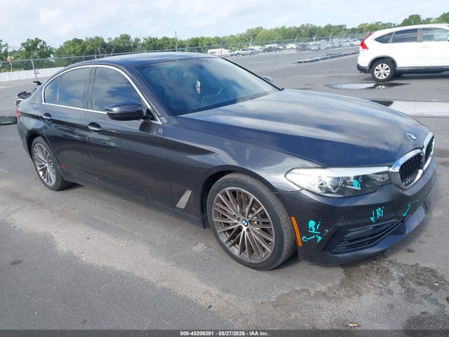 Salvage BMW 5 Series Image