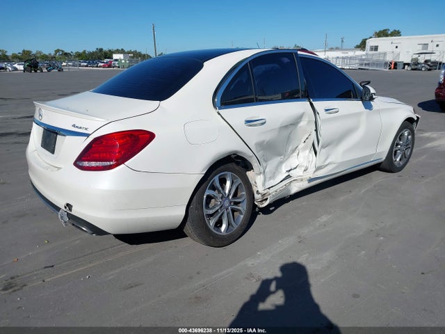 Mercedes-Benz C-Class 4matic