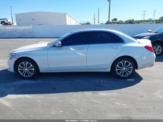 Mercedes-Benz C-Class 4matic