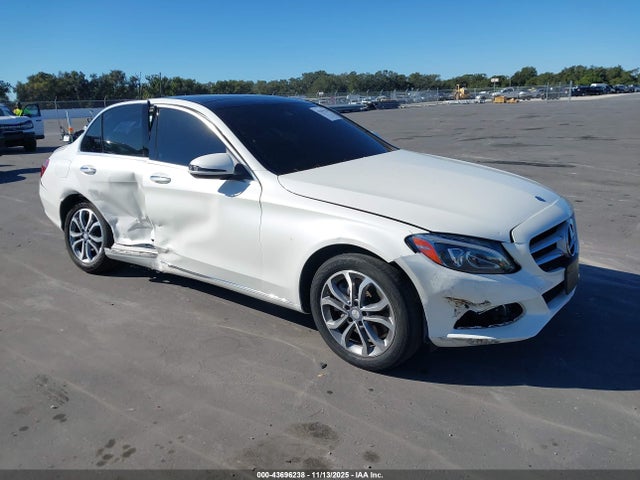 Salvage Mercedes-Benz C-Class Image