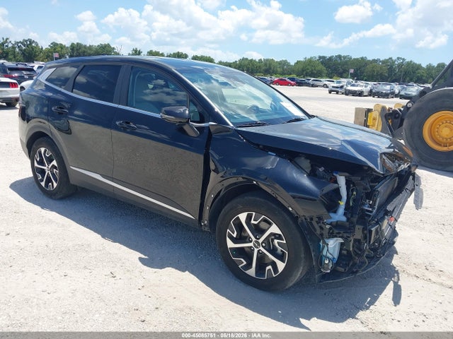 Salvage Kia Sportage Image