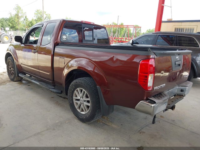 Nissan Frontier Sv