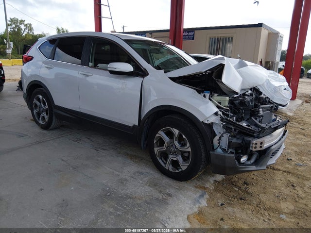 Salvage Honda CR-V Image