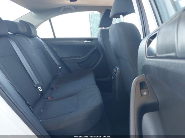 Volkswagen Jetta 2.0l S